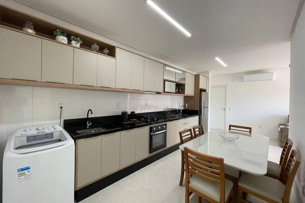 Apto 80M Da Praia Grande Vista Mar! Говернадор-Селсу-Рамус Екстер'єр фото